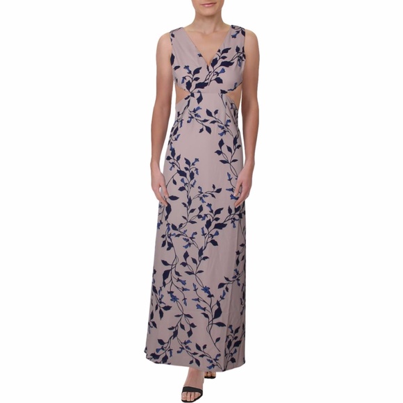 Fame and Partners Dresses & Skirts - FAME AND PARTNERS V-Neck Strappy Maxi Dress